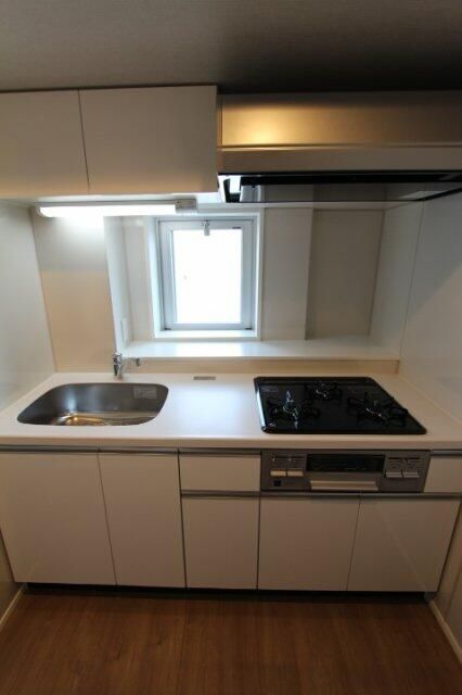 キッチン　写真は同タイプ住居です。
