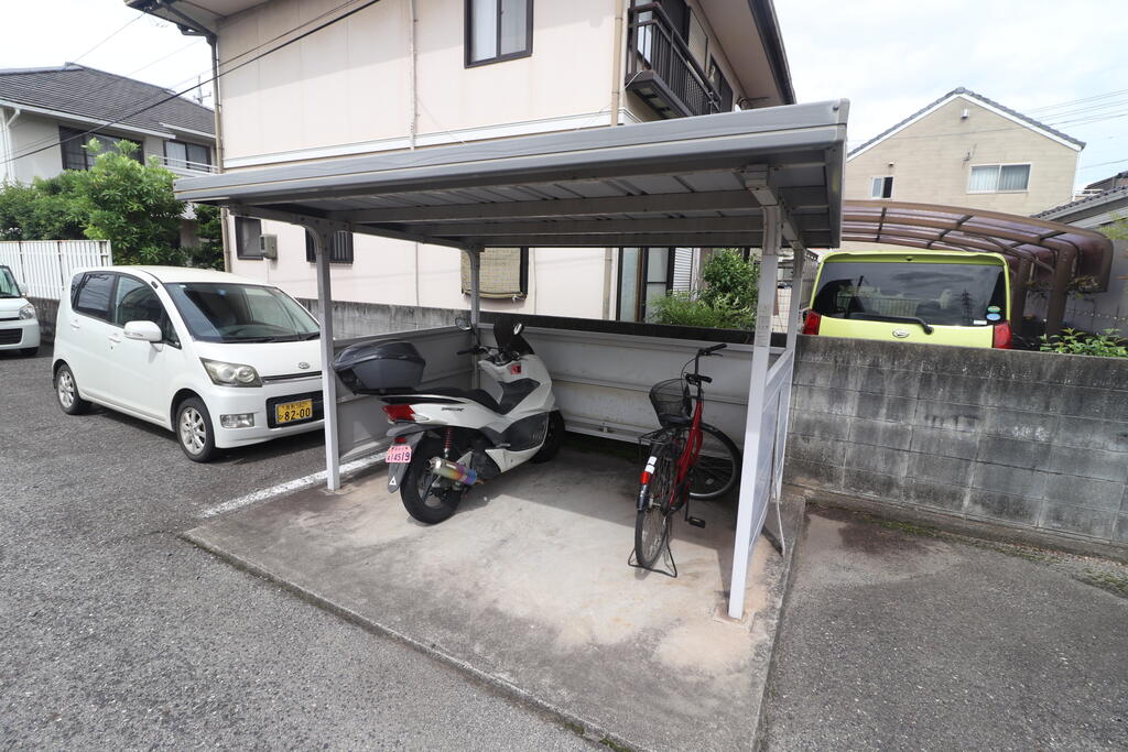 駐車場　駐輪場☆