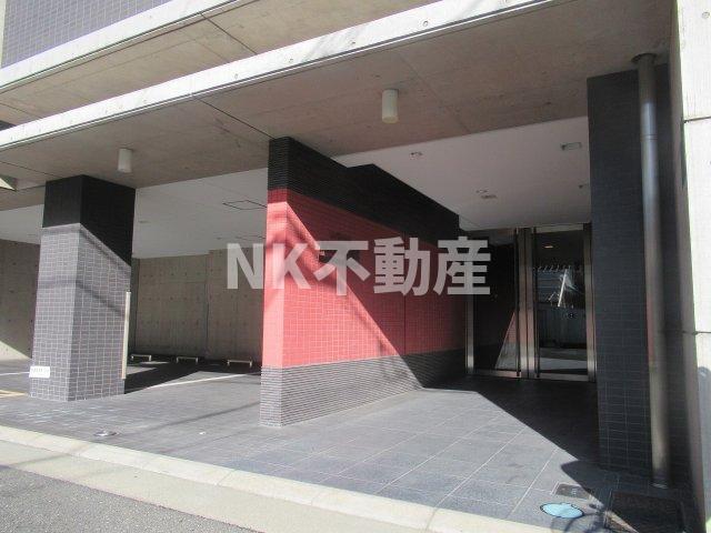 エントランス　建物の内部です
