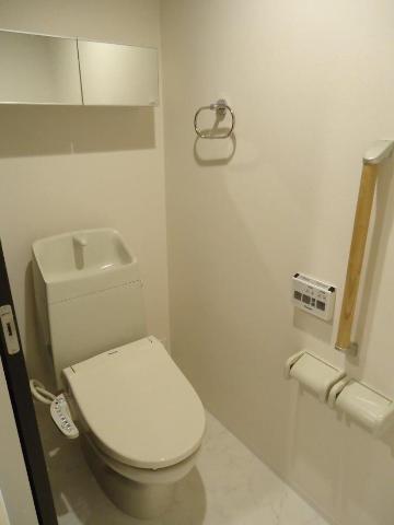 トイレ　トイレ