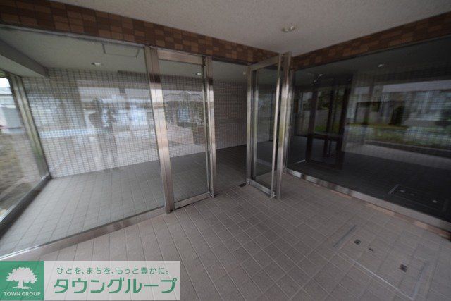 エントランス　エントランス