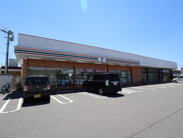 コンビニ　セブンイレブン大村松並1丁目店（コンビニ）まで849m