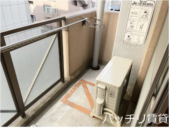 バルコニー　類似写真使用のため、現状優先。