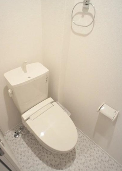 トイレ　※別部屋参考写真
