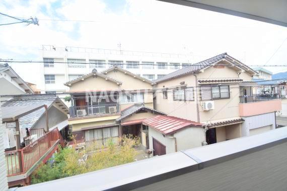 眺望　風通しが良く洗濯物も良く乾きます。