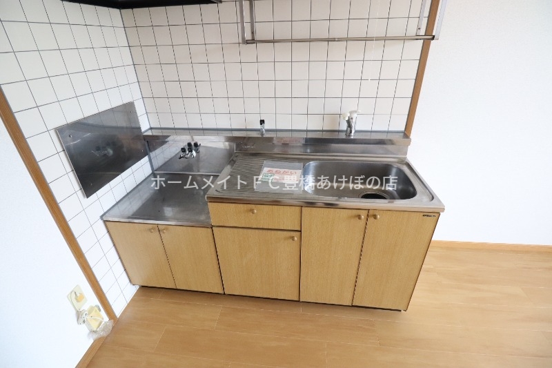 キッチン　同型別部屋