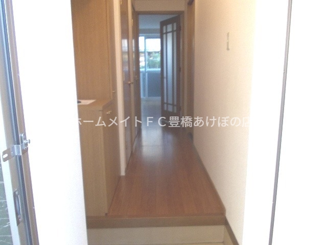 玄関　同型別部屋