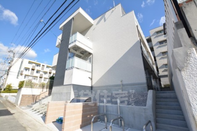 建物外観　オンライン内覧・現地案内も可能です