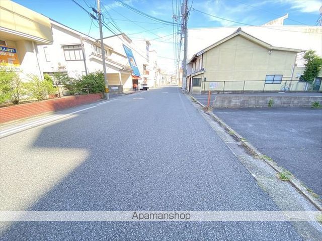 その他　前面道路（その他）まで0m
