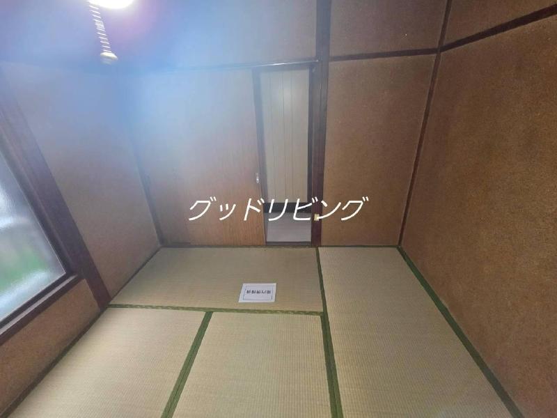 居室・リビング　2026/06/15　8号室