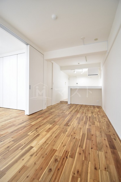 居室・リビング　別部屋参考写真