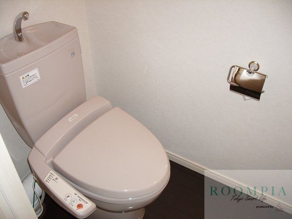 トイレ　※同タイプの別のお部屋です。