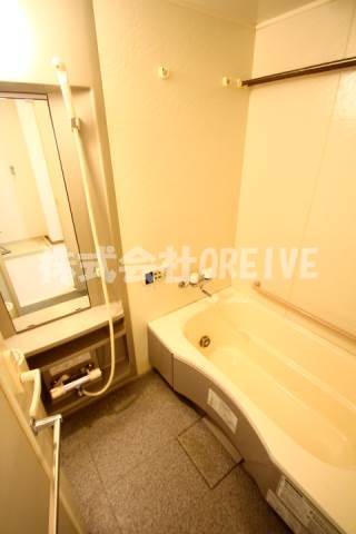ＪＲ東海道本線 草津駅 徒歩3分 11階建 築25年の風呂写真