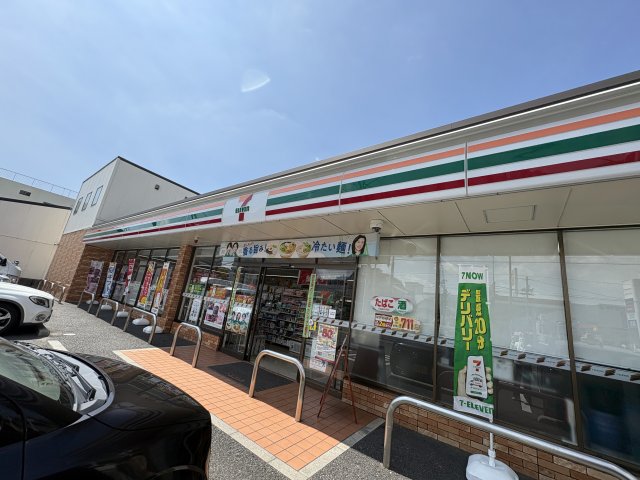 コンビニ　セブン－イレブン　広島矢賀新町４丁目店（コンビニ）まで182m