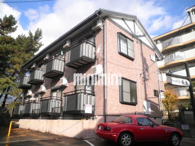 建物外観　鉄骨２階建のマンションです。