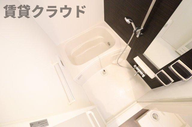 バス・シャワールーム　きれいなお風呂です