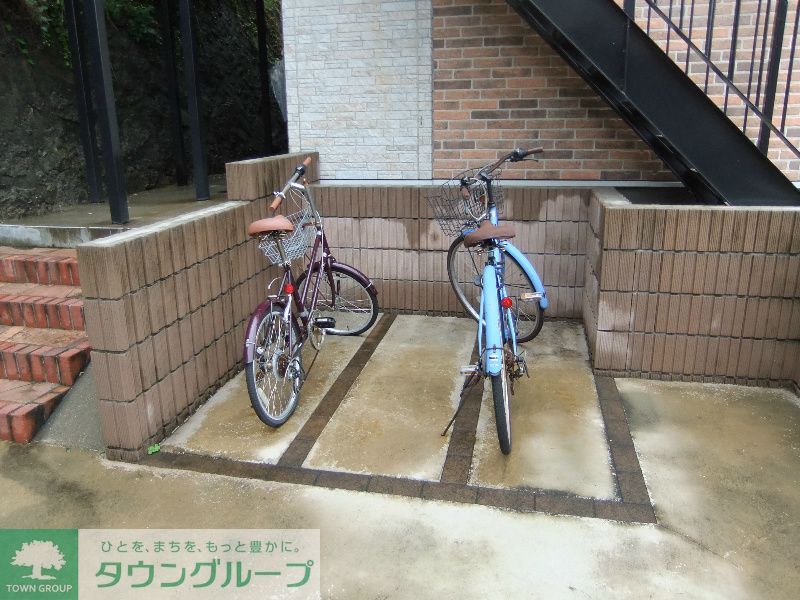 その他　駐輪スペースあり