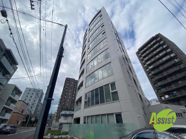 建物外観　札幌市中央区大通西「ＩＮＦＩＮＩＴＹ２２」