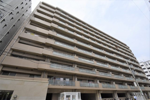 建物外観　新横浜駅徒歩6分のマンションです。