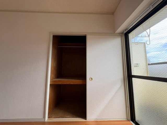 収納　川出ビル