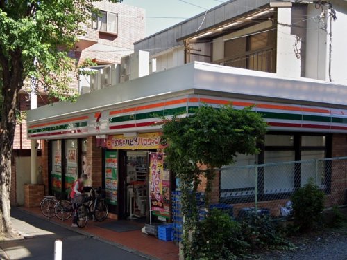 コンビニ　セブンイレブン 世田谷深沢店（コンビニ）まで169m