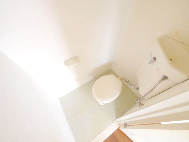 トイレ　★お部屋探しは株式会社タウンハウジング東京まで★