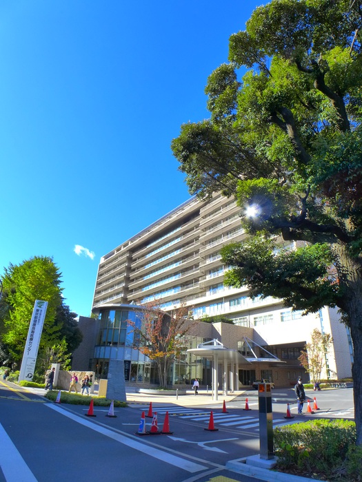 病院　東京都健康長寿医療センター（病院）まで727m