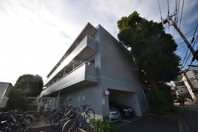 建物外観　タウンハウジング仙川店まで♪