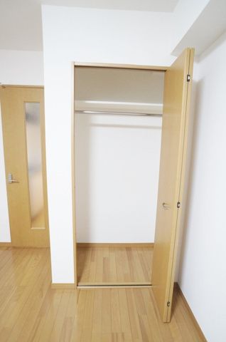 収納　グランヴァン駒込染井　豊島区駒込4