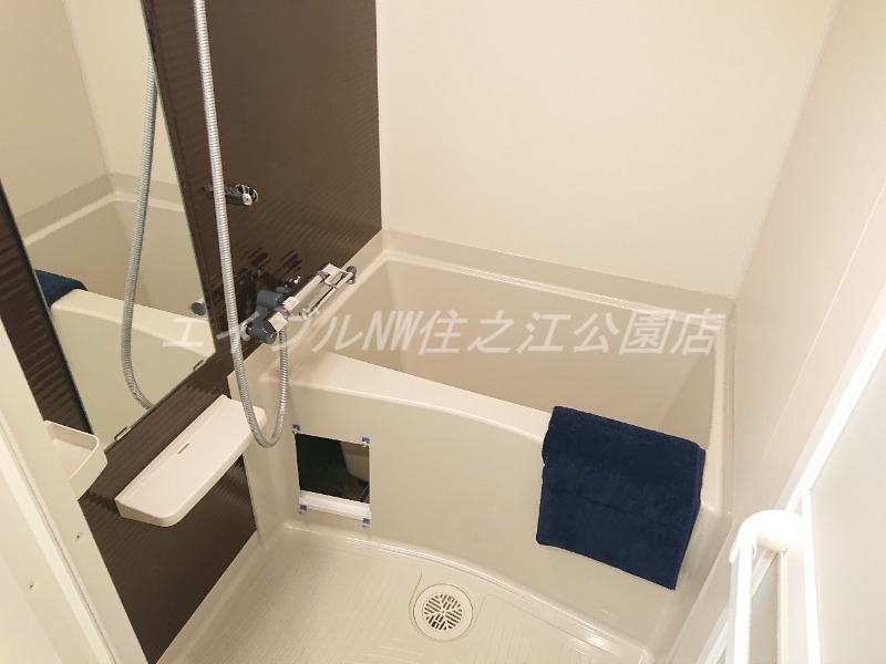 バス・シャワールーム　モデルルームの為、記載の無い家具家電は付属しません。