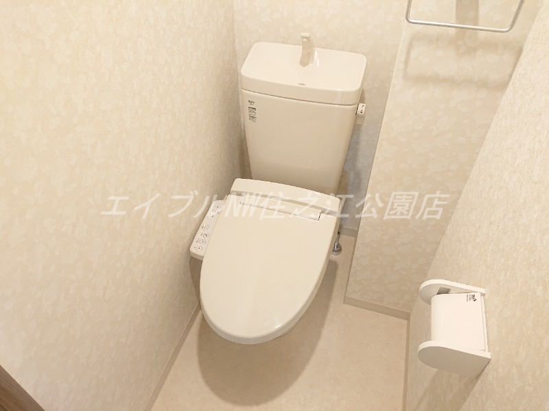 トイレ　モデルルームの為、記載の無い家具家電は付属しません。