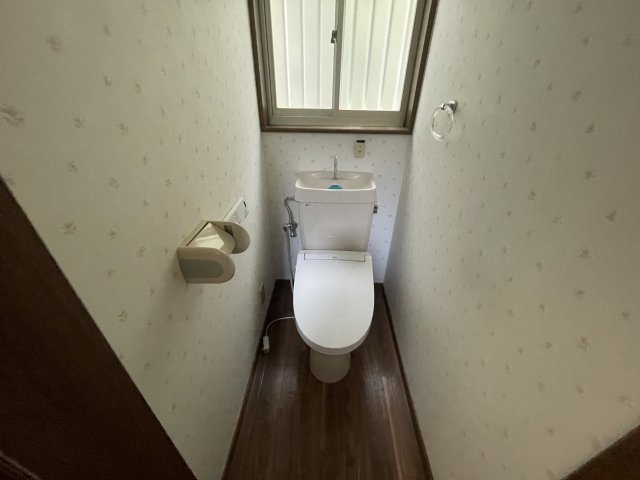 小野市天神町 貸家のトイレ写真