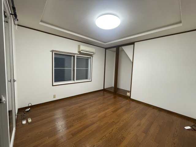 小野市天神町 貸家の居間写真