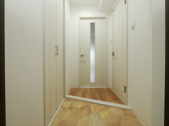 GROOVE堺東レジデンスの玄関写真