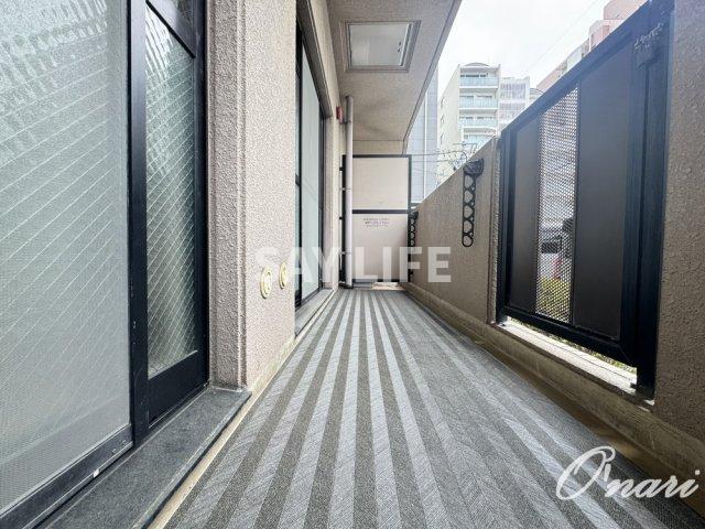 バルコニー