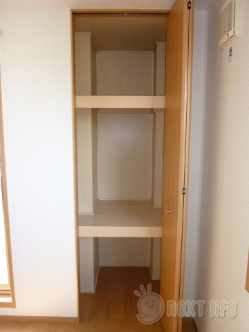 収納　エアフォルク北府中