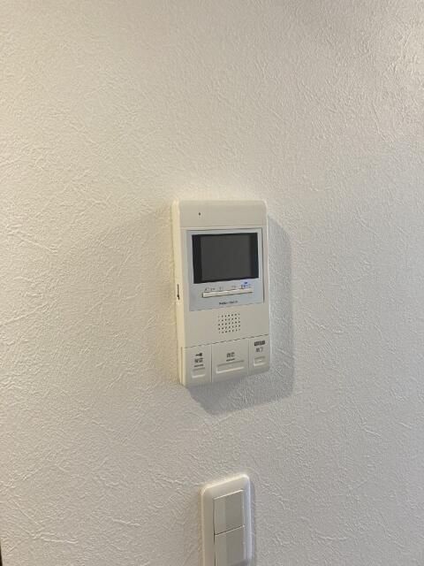 セキュリティ　写真は同タイプ住居です。