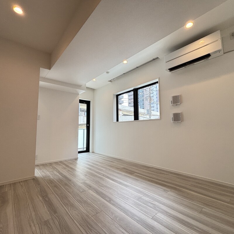 居室・リビング　写真は同タイプ住居です。
