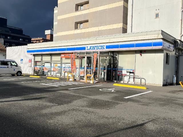 コンビニ　ローソン盛岡中ノ橋通二丁目店（コンビニ）まで410m