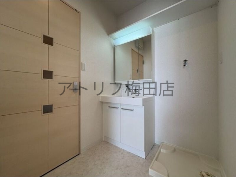 地下鉄谷町線 天神橋筋六丁目駅 徒歩10分 9階建 築19年の内装写真