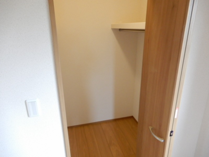 収納　図面と現状に相違がある場合には現状を優先