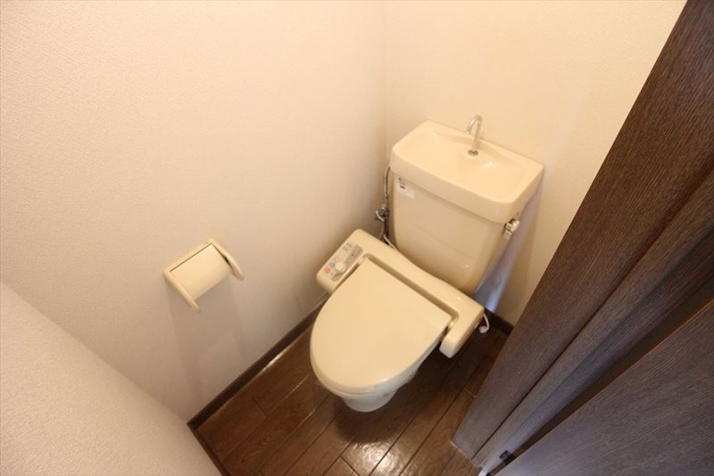 メゾンヌーベルのトイレ写真
