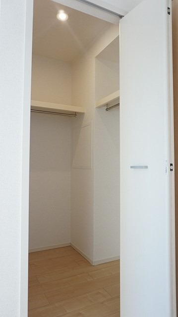 収納　図面と現状に相違がある場合には現状を優先