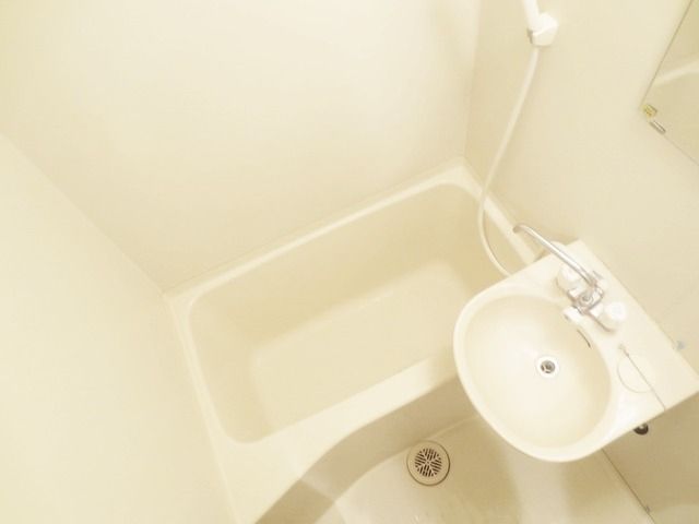 バス・シャワールーム　★お問い合わせはタウンハウジングまで★