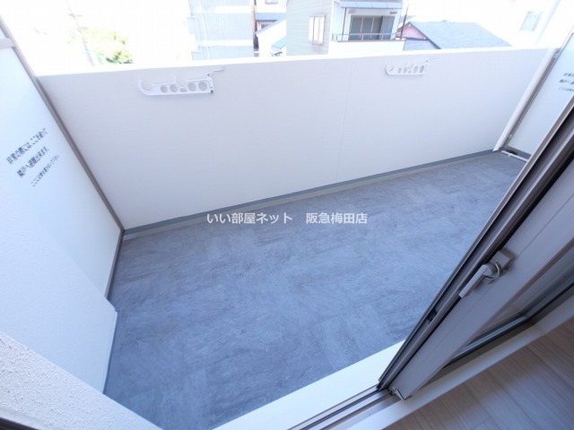バルコニー　同仕様写真となります。