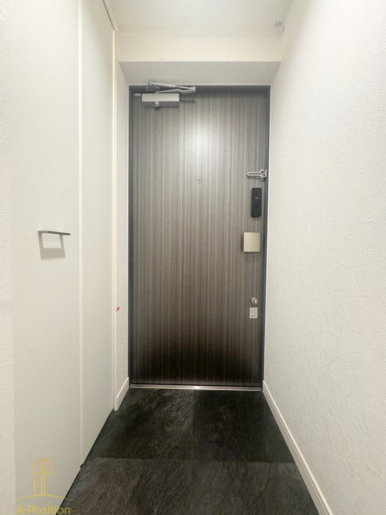 玄関　ソルテラスUMEDA　NORTH