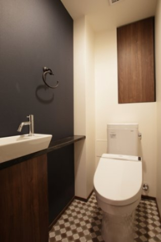 都営三田線 白山駅 徒歩6分 14階建 築8年のトイレ写真