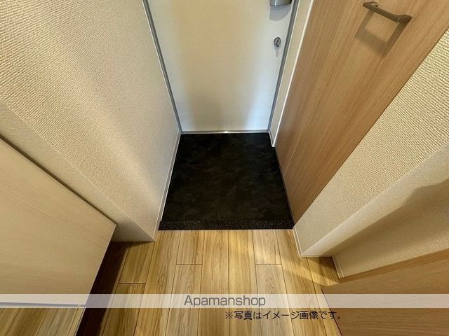 地下鉄長堀鶴見緑地線 玉造駅 徒歩5分 11階建 築2年の玄関写真
