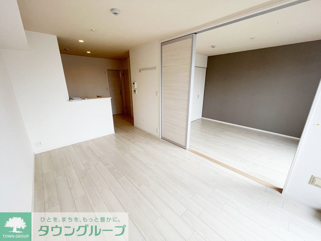 小田急江ノ島線 湘南台駅 徒歩11分 3階建 築12年の内装写真