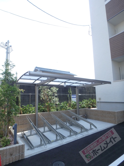 フジパレス堺鳳中V番館の外観写真